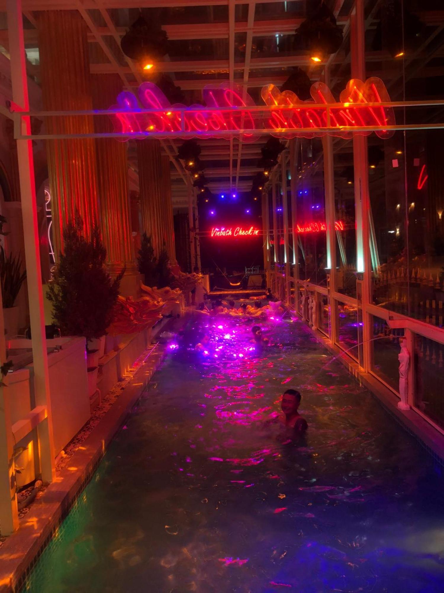 Appartamento Vinbath Check In Nha Trang Esterno foto